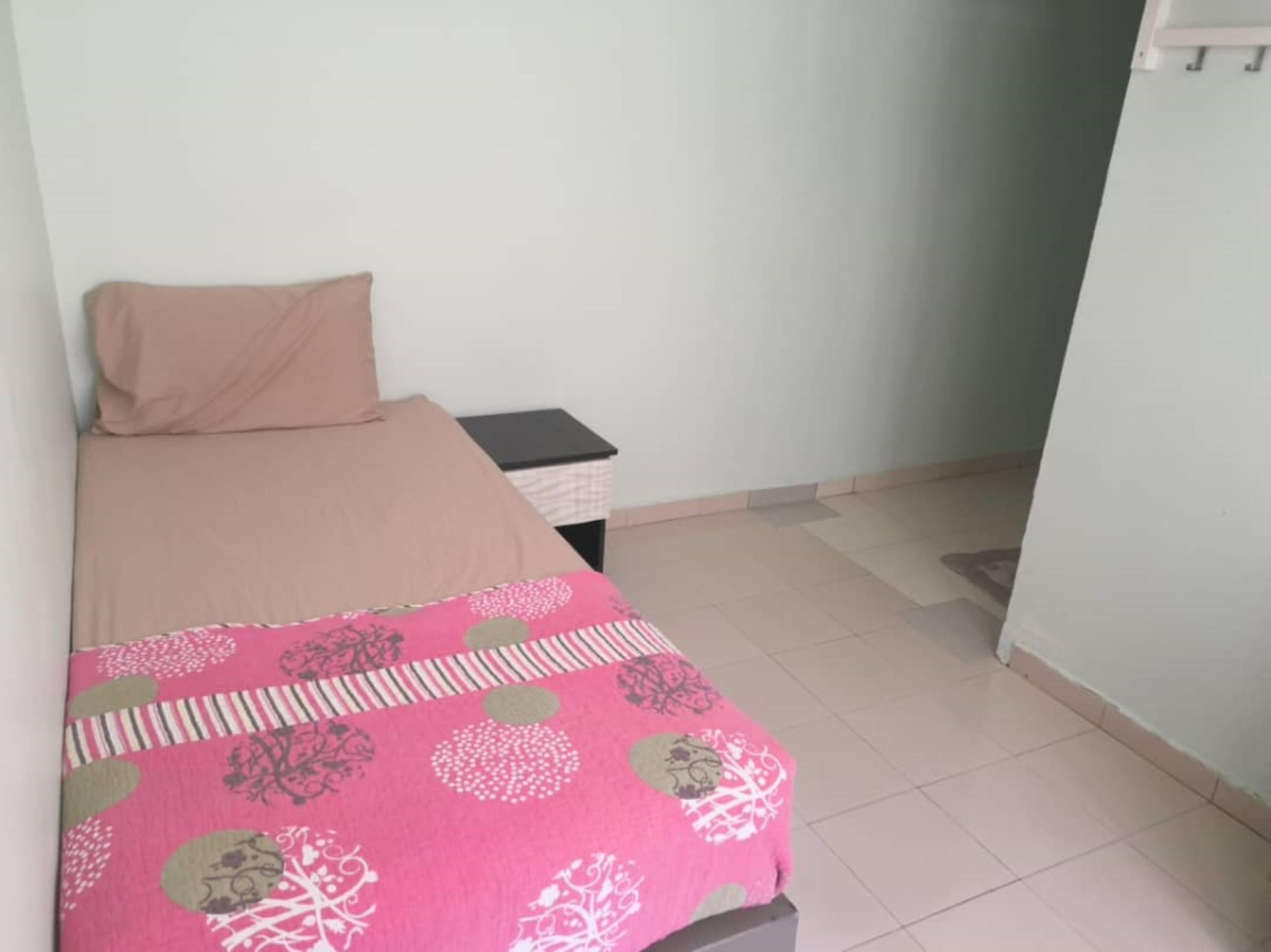 Oyo 90132 Come Inn Premium Kuala Terengganu Exterior photo