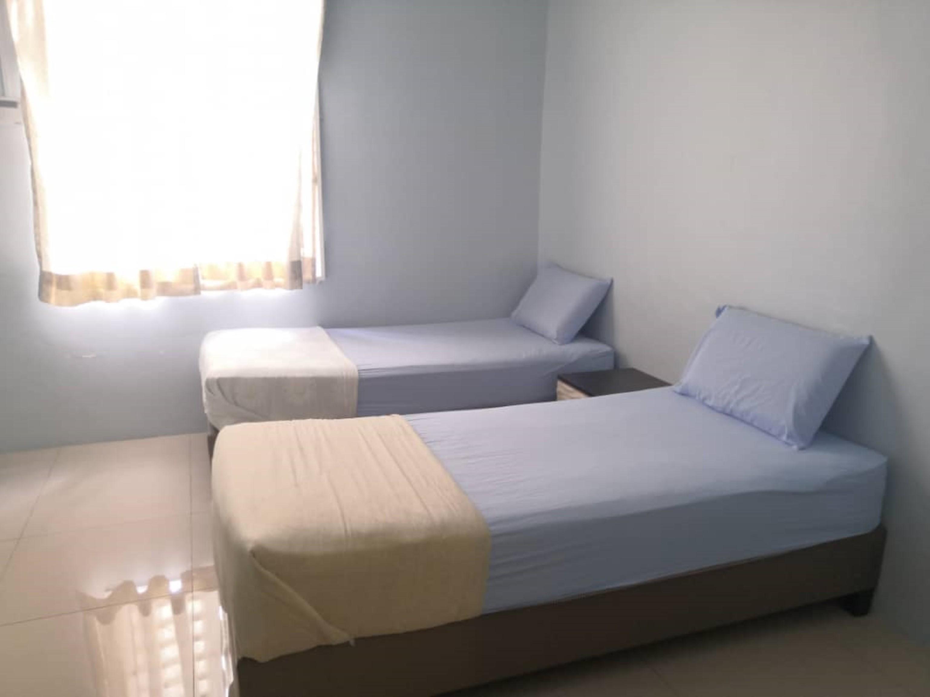 Oyo 90132 Come Inn Premium Kuala Terengganu Exterior photo
