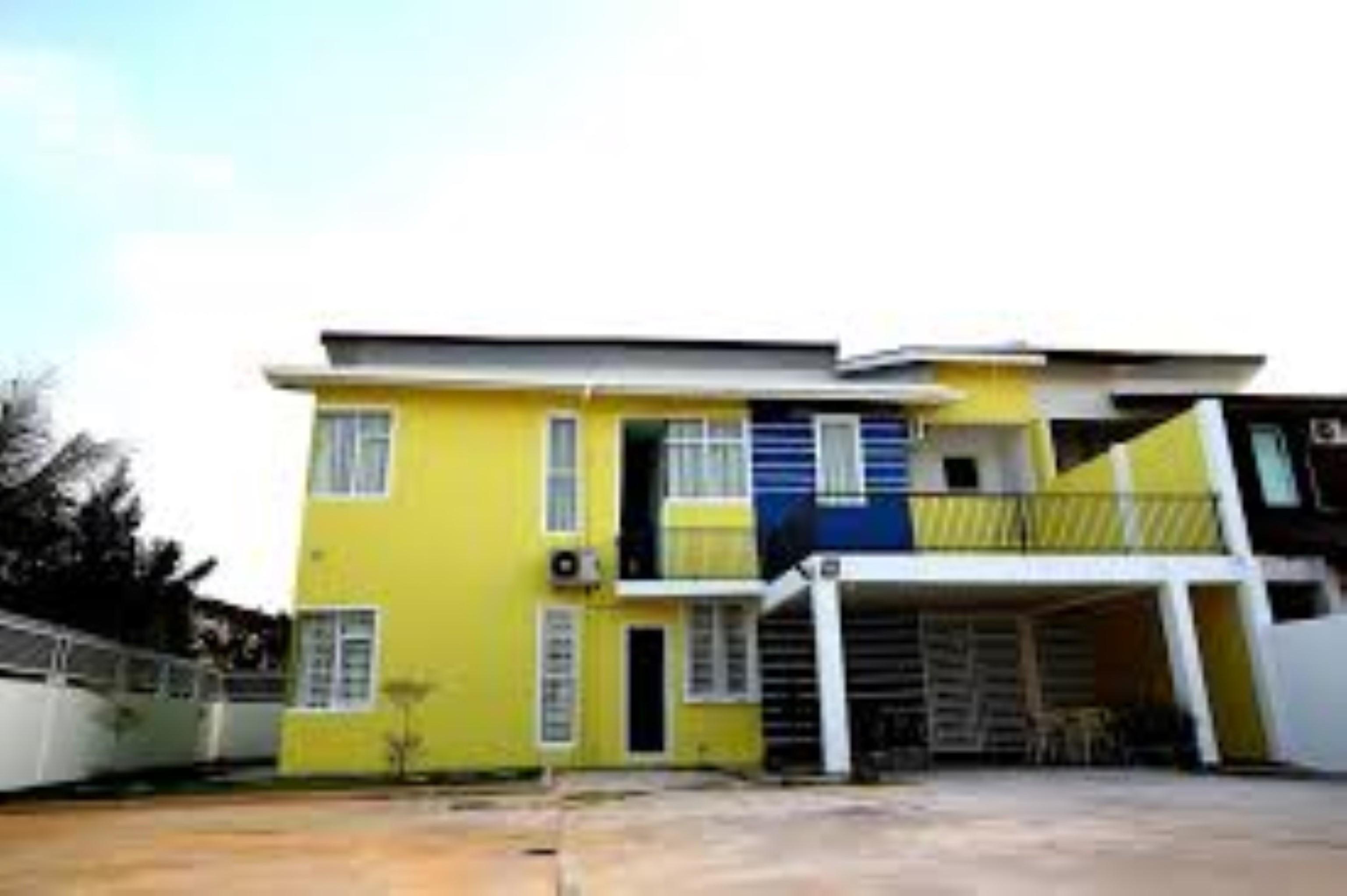 Oyo 90132 Come Inn Premium Kuala Terengganu Exterior photo