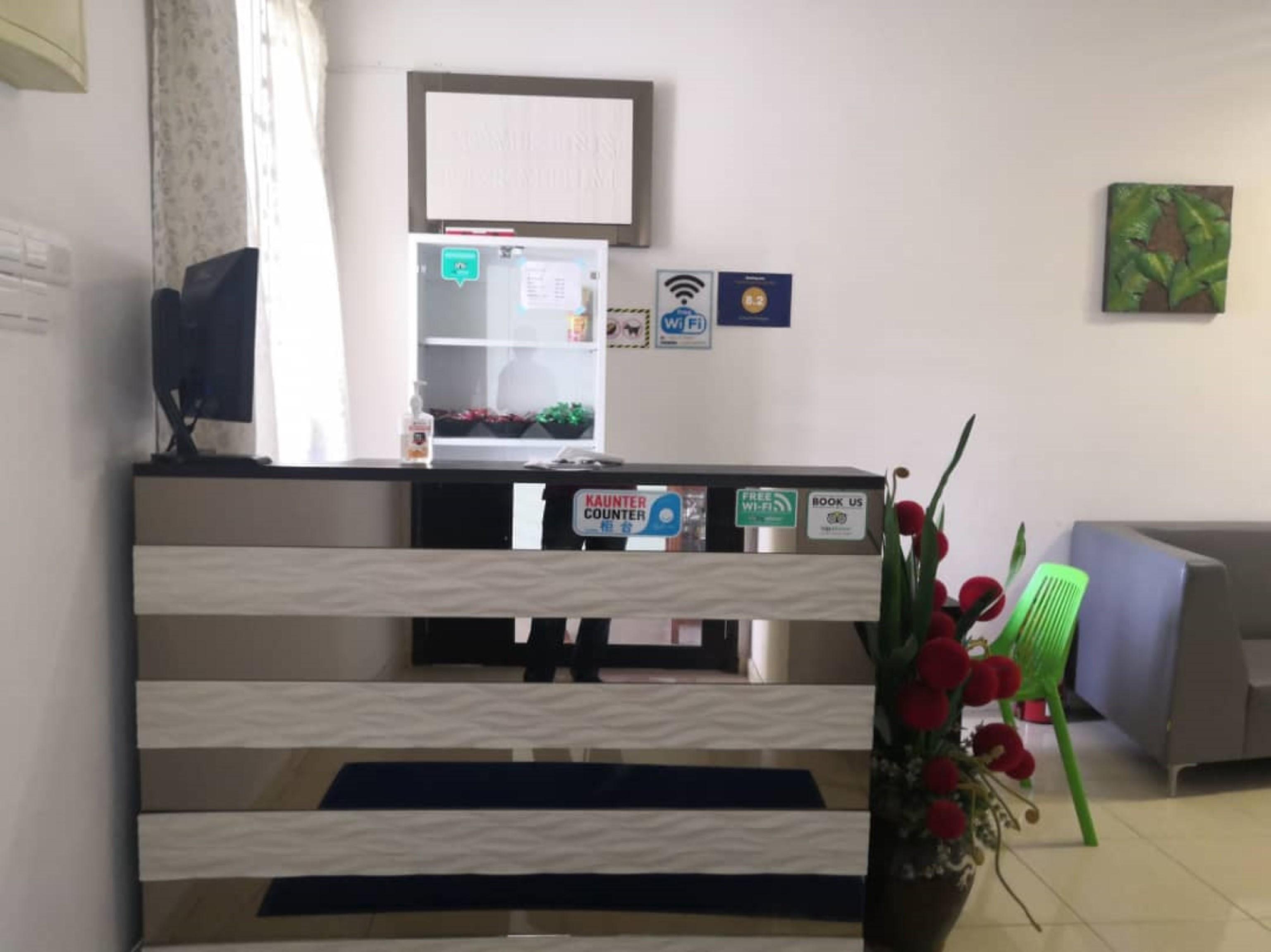 Oyo 90132 Come Inn Premium Kuala Terengganu Exterior photo