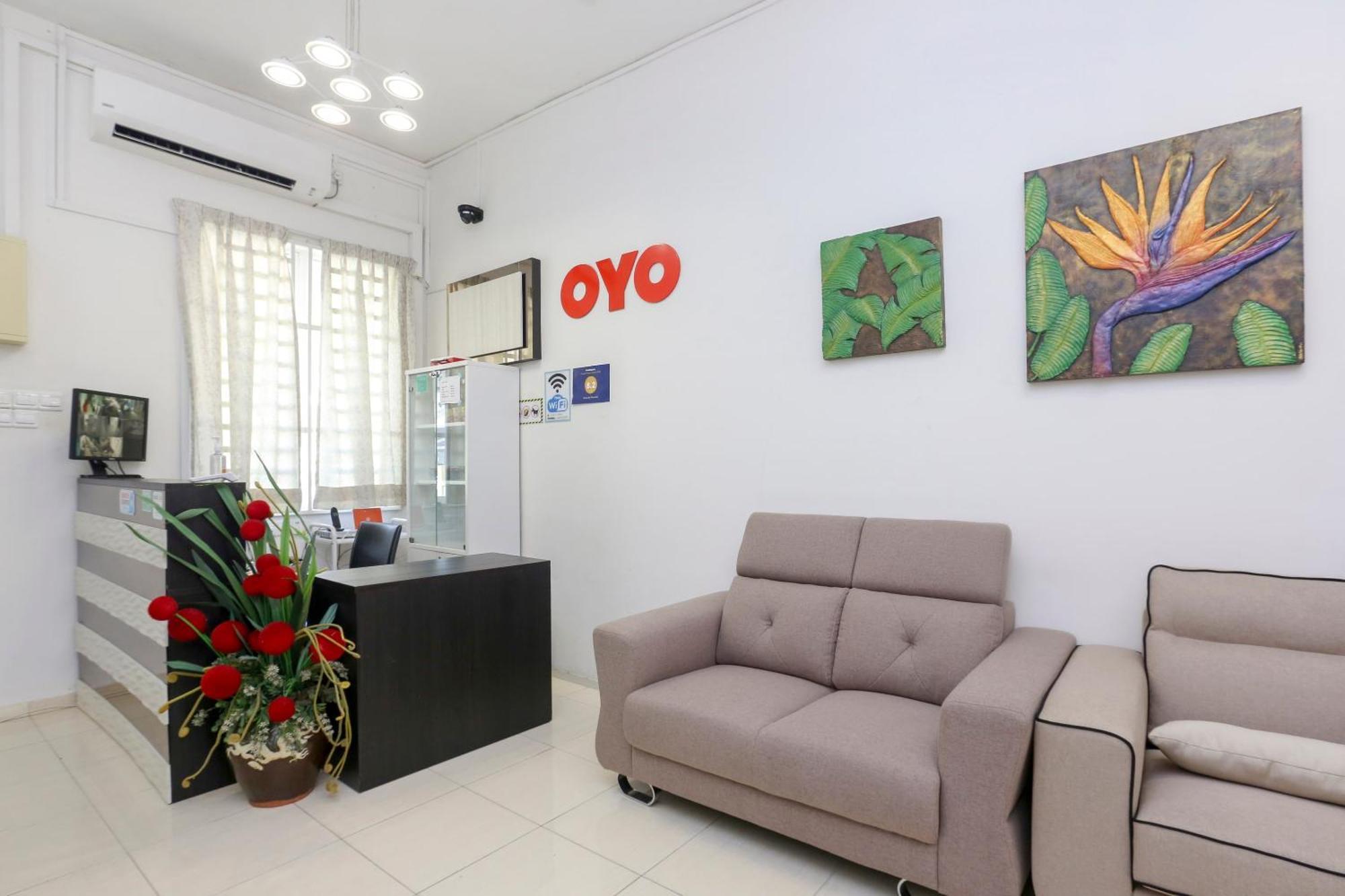 Oyo 90132 Come Inn Premium Kuala Terengganu Exterior photo