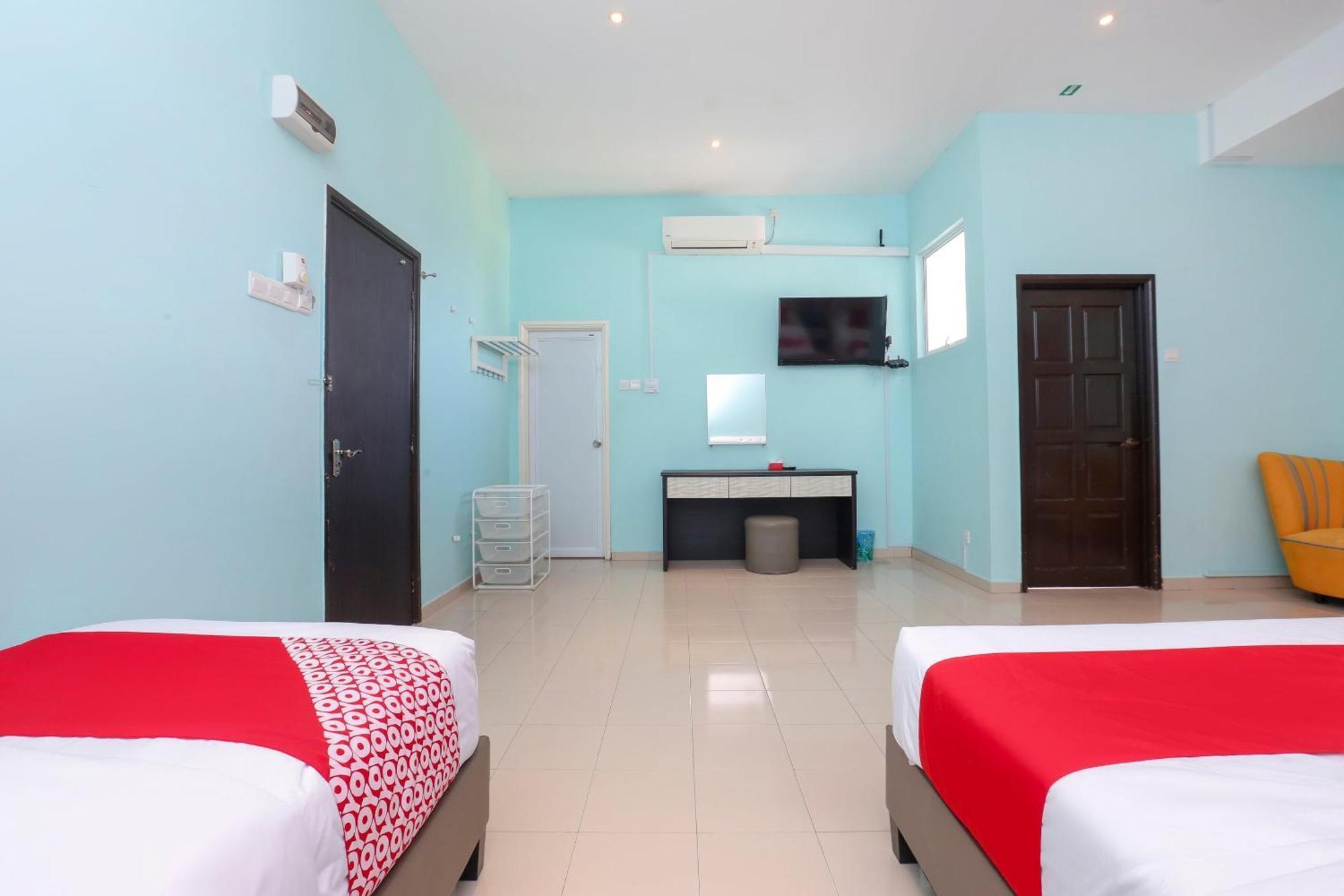 Oyo 90132 Come Inn Premium Kuala Terengganu Exterior photo