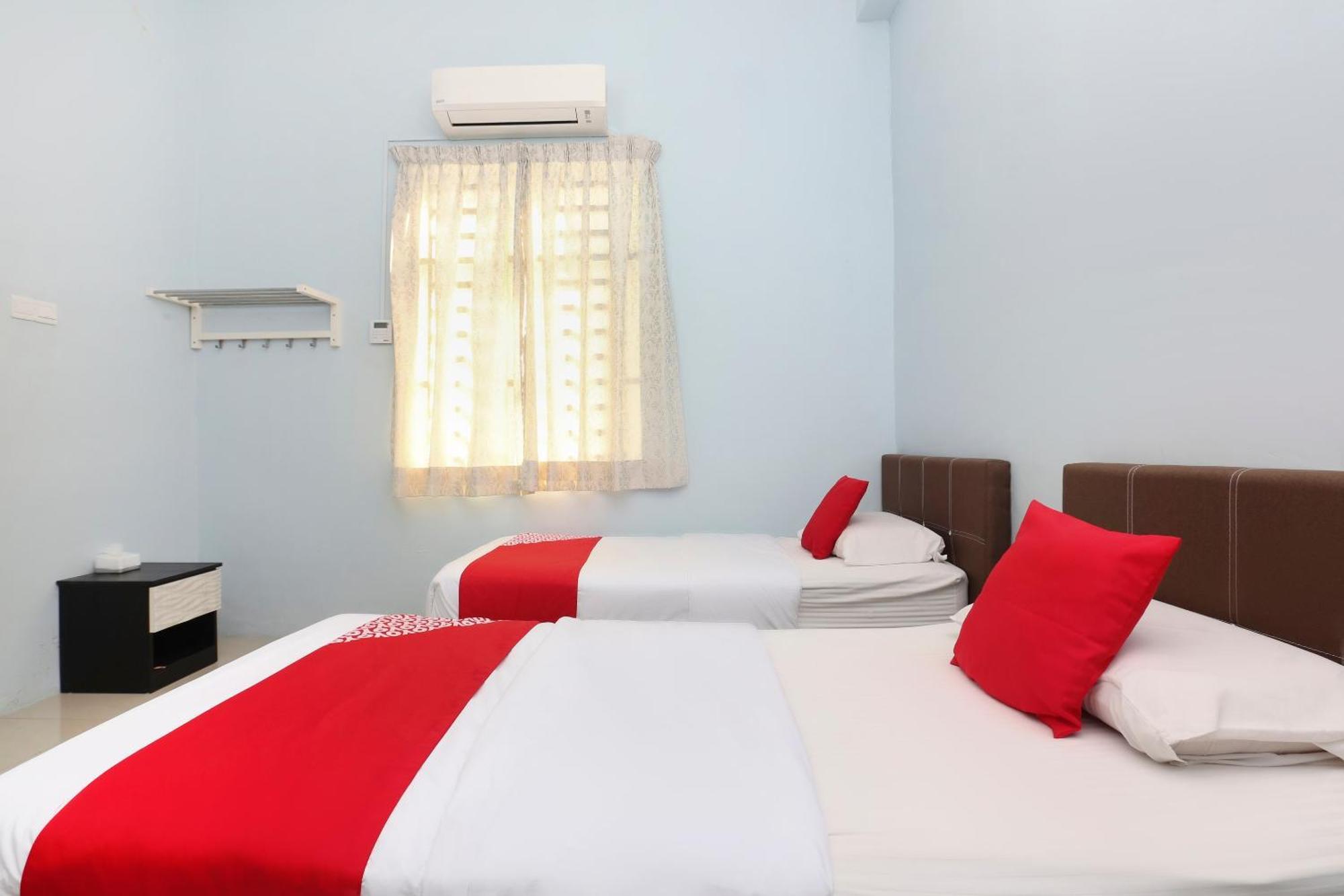 Oyo 90132 Come Inn Premium Kuala Terengganu Exterior photo