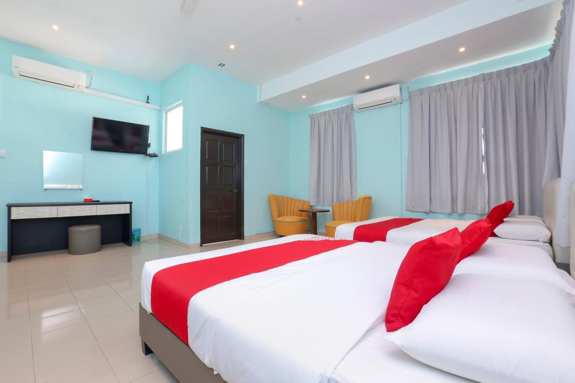 Oyo 90132 Come Inn Premium Kuala Terengganu Exterior photo